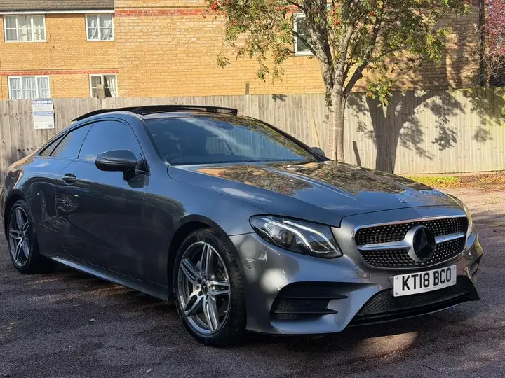 Mercedes-Benz E-Class 2018 photo 3