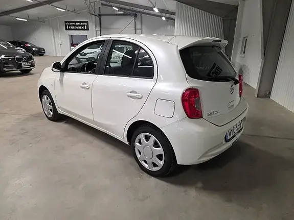 Nissan Micra 2016 photo 5
