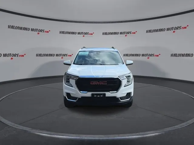 GMC Terrain 2022 photo 3