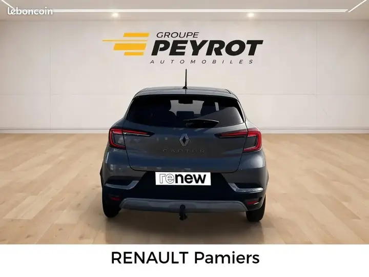 Renault Captur 2022 photo 4