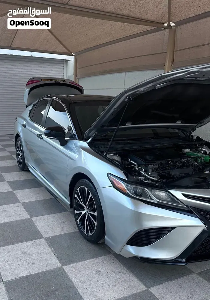 Toyota Camry 2018 photo 2