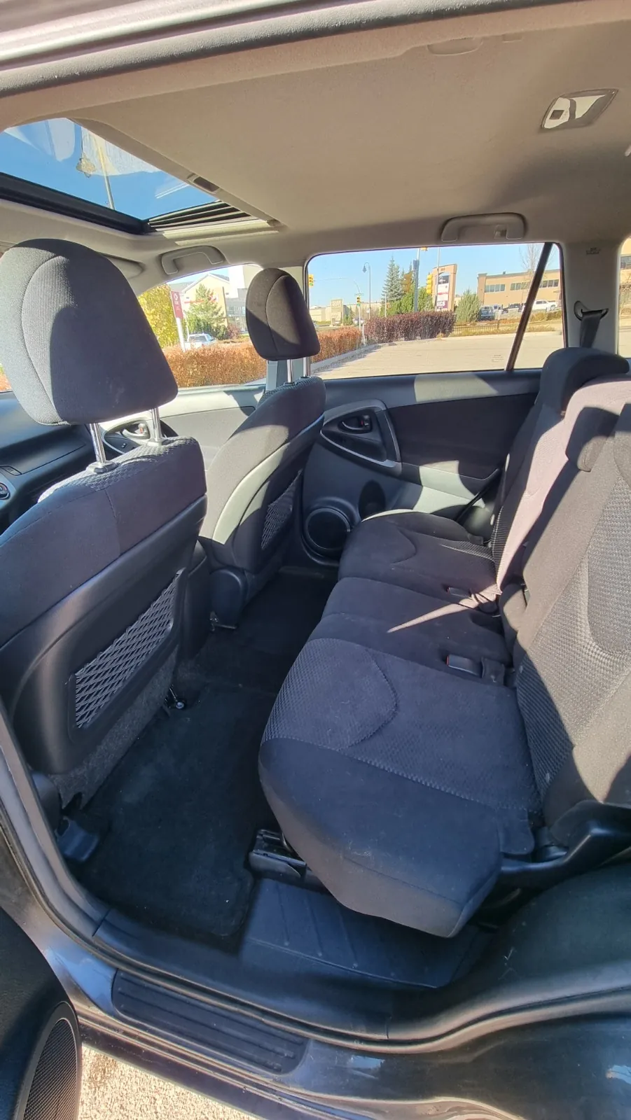 Toyota Rav4 2009 photo 2