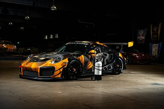 Porsche 911 Gt2 Rs 2018 photo 4