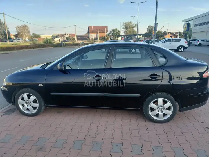 Seat Cordoba 2008 photo 3