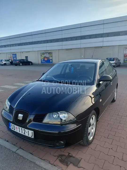 Seat Cordoba 2008 photo 2