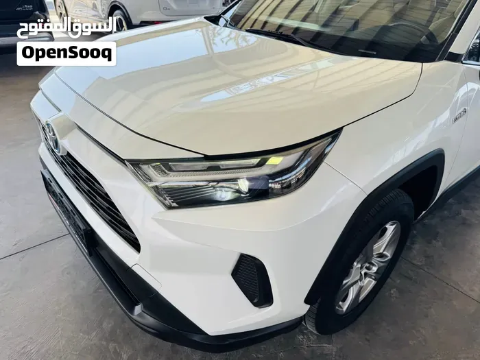 Toyota Rav 4 2023 photo 3