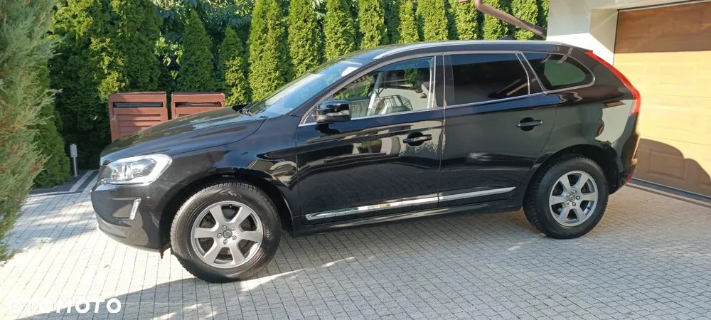 Volvo Xc 60 2017 photo 4