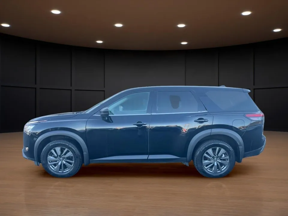 Nissan Pathfinder 2024 photo 2