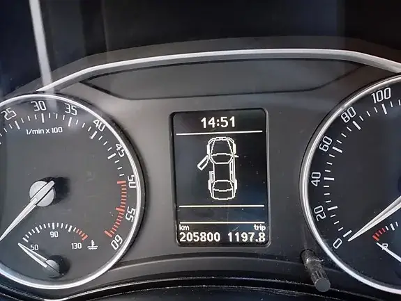 Skoda Octavia 2011 photo 5