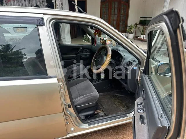 Suzuki Swift 2004 photo 3
