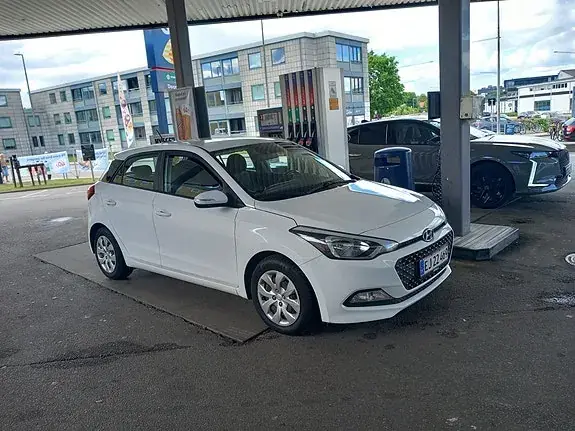 Hyundai I20