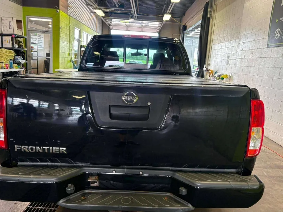 Nissan Frontier 2017 photo 3