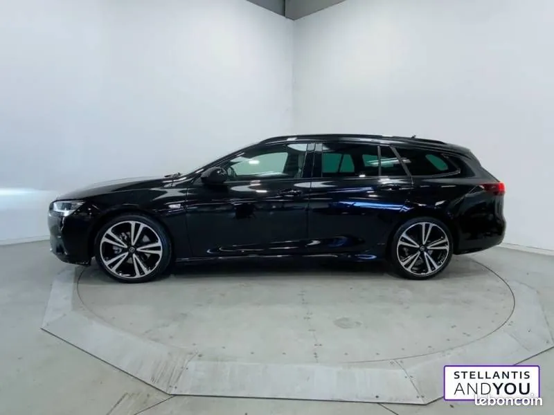 Opel Insignia 2022 photo 2