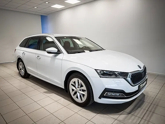 Skoda Octavia 2024 photo 3