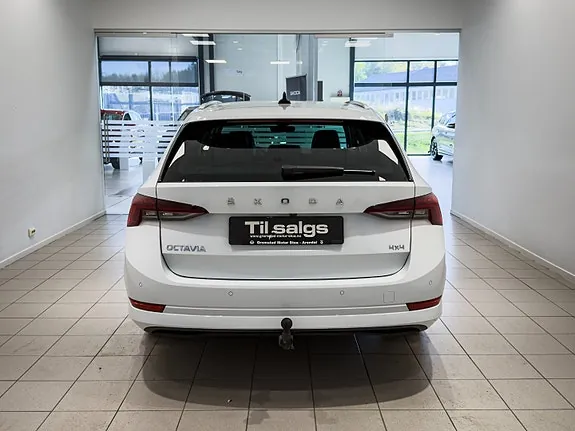 Skoda Octavia 2024 photo 5