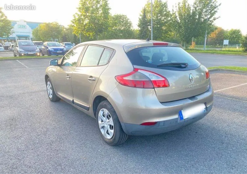 Renault Megane 2009 photo 3