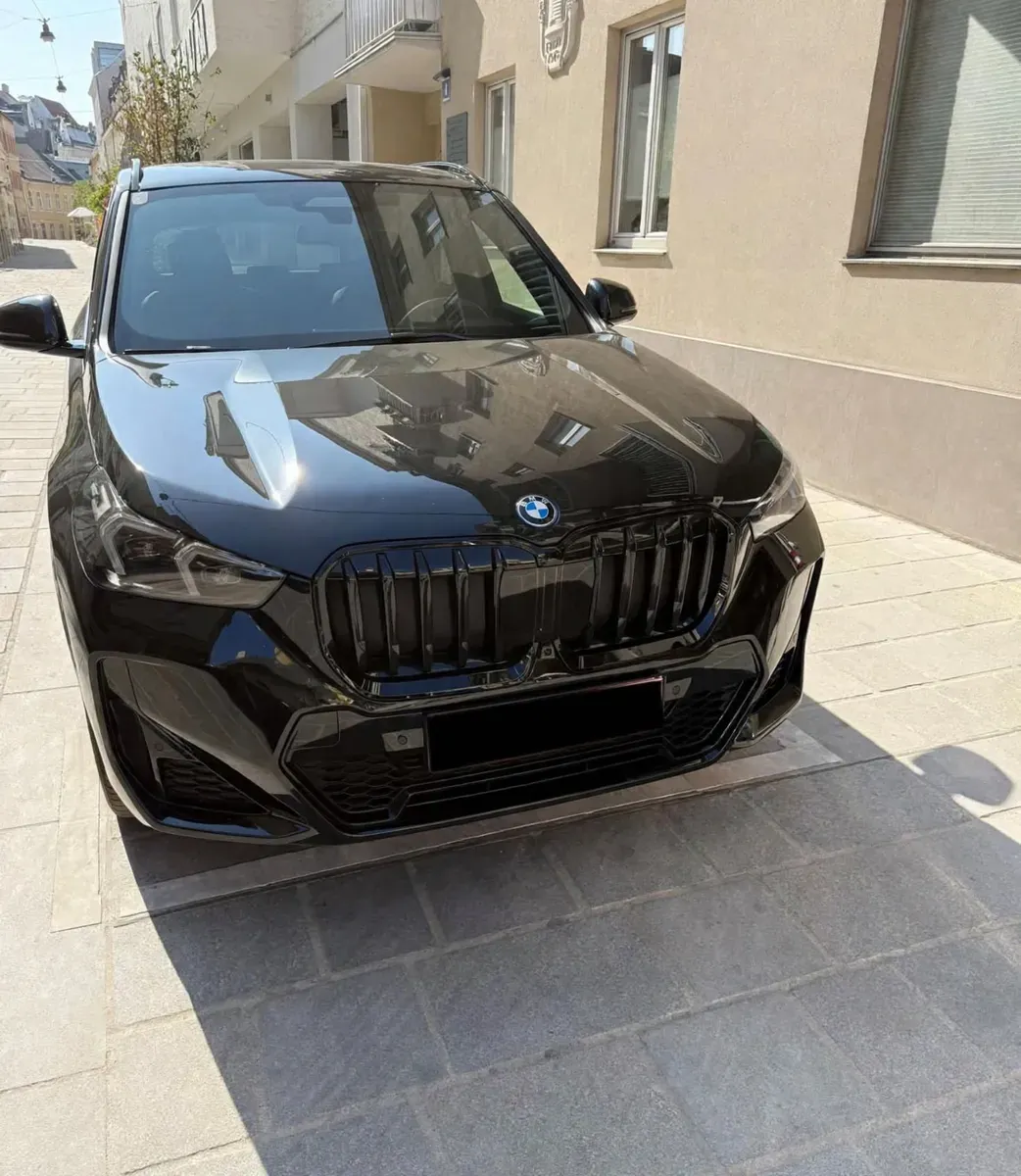 BMW X1 2024 photo 3