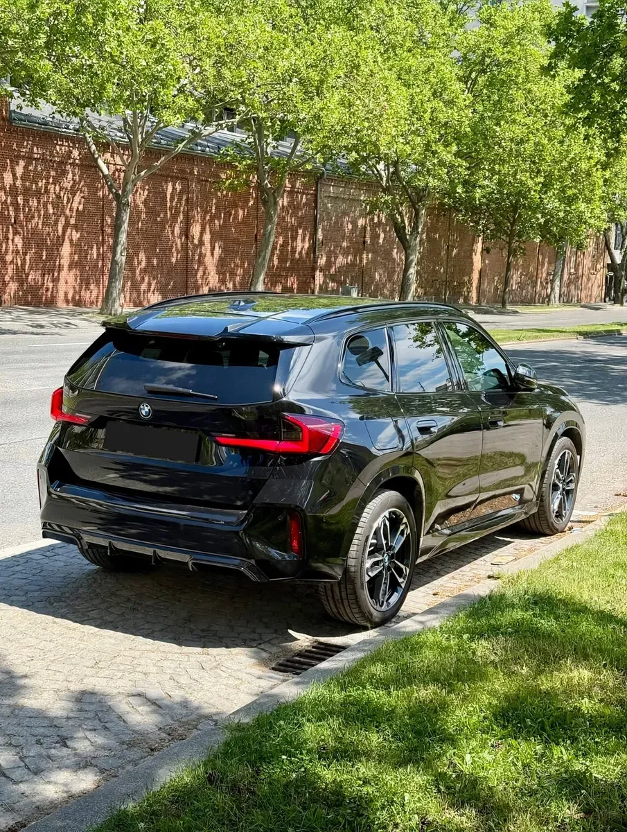 BMW X1 2024 photo 2