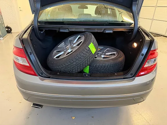Mercedes-Benz C220 2011 photo 5