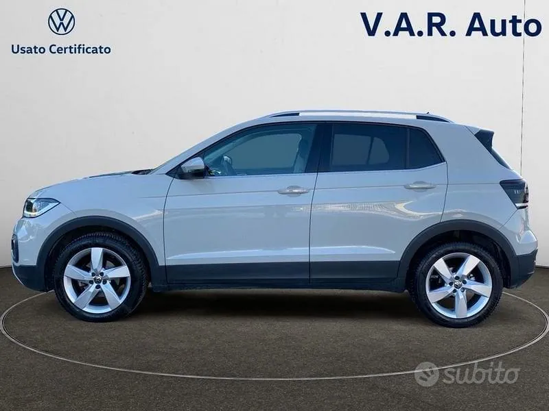 Volkswagen T-Cross 2023 photo 2