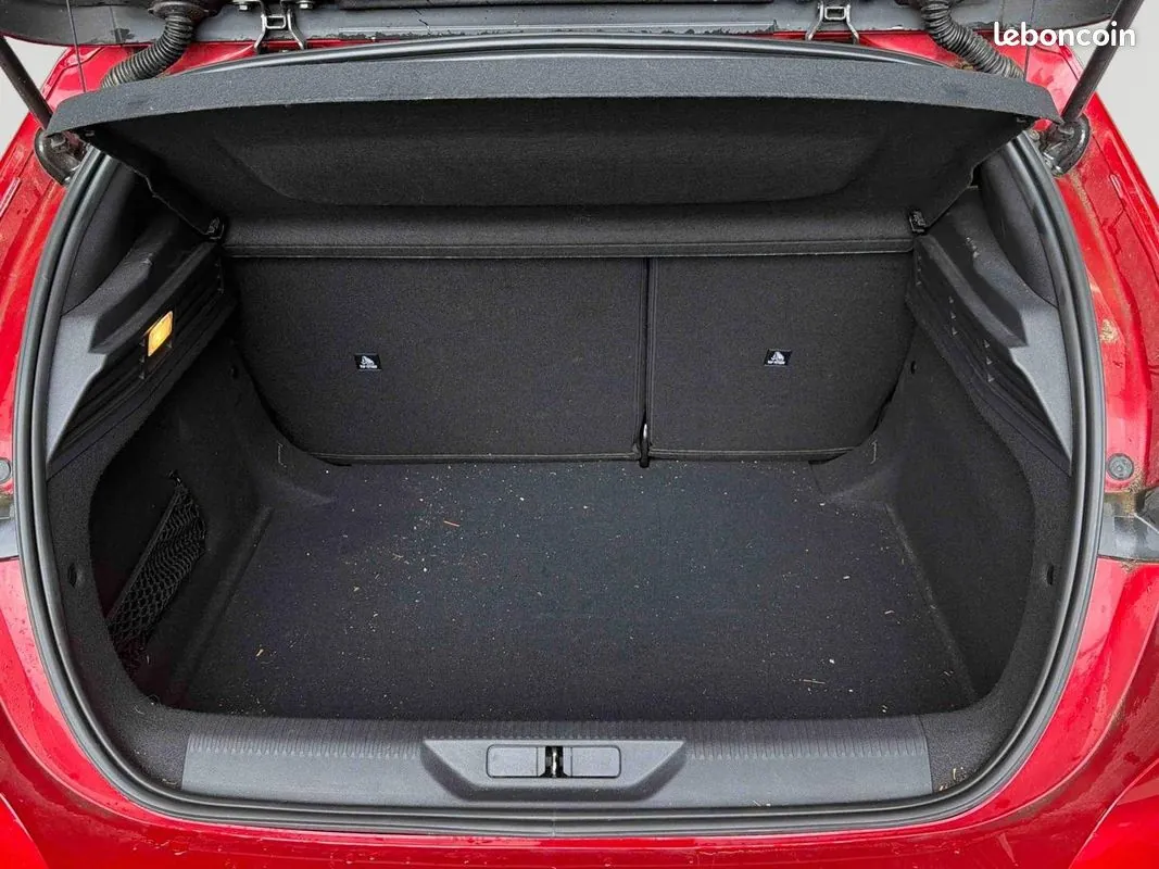 Peugeot 308 2022 photo 5