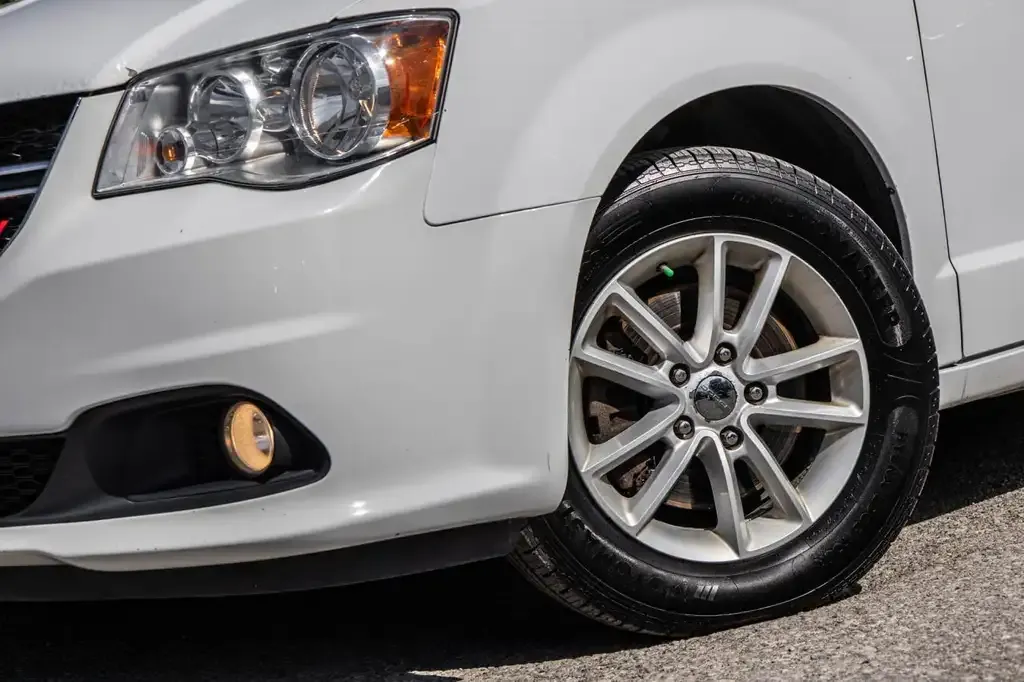 Dodge Grand Caravan 2019 photo 2