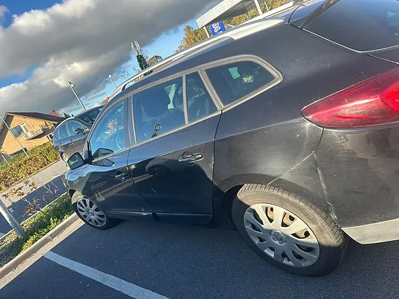 Renault Megane Iii 2012 photo 4