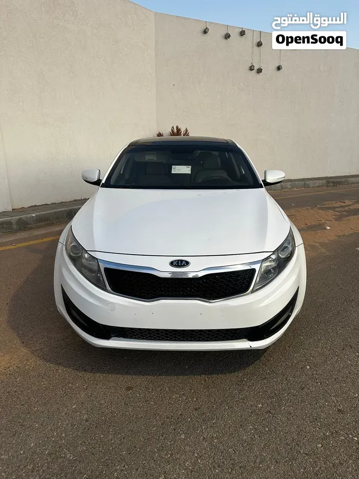 Kia K5 2012 photo 2