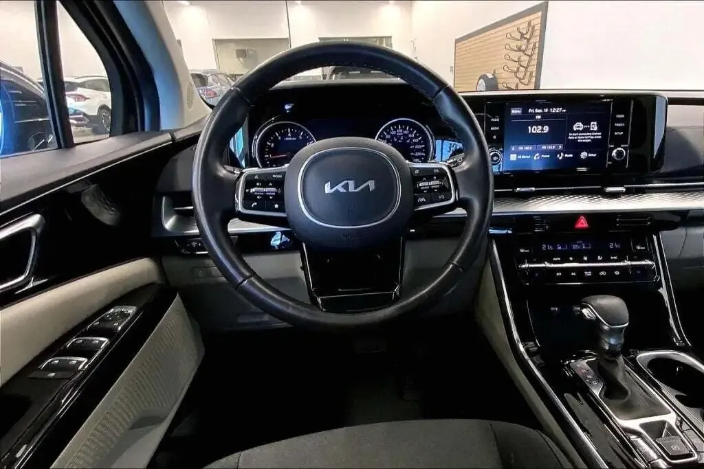 Kia Carnival 2024 photo 5