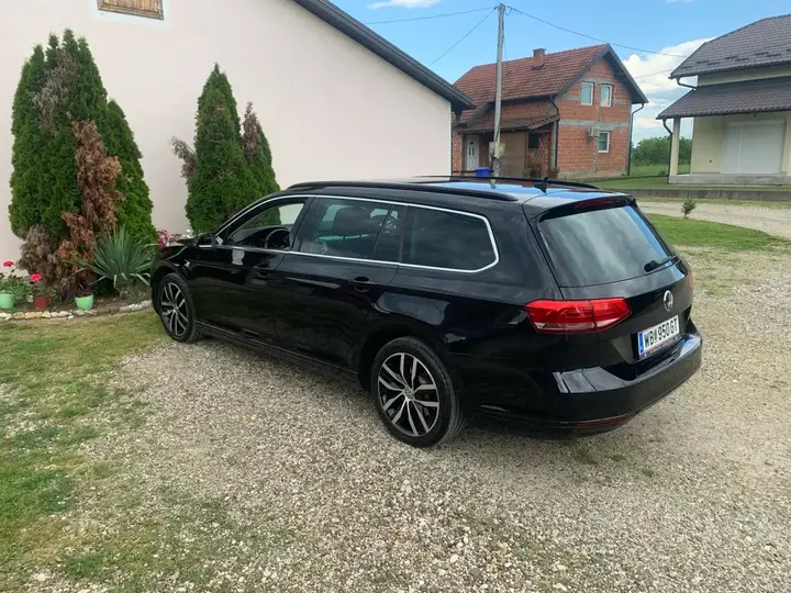 Volkswagen Passat 2015 photo 2