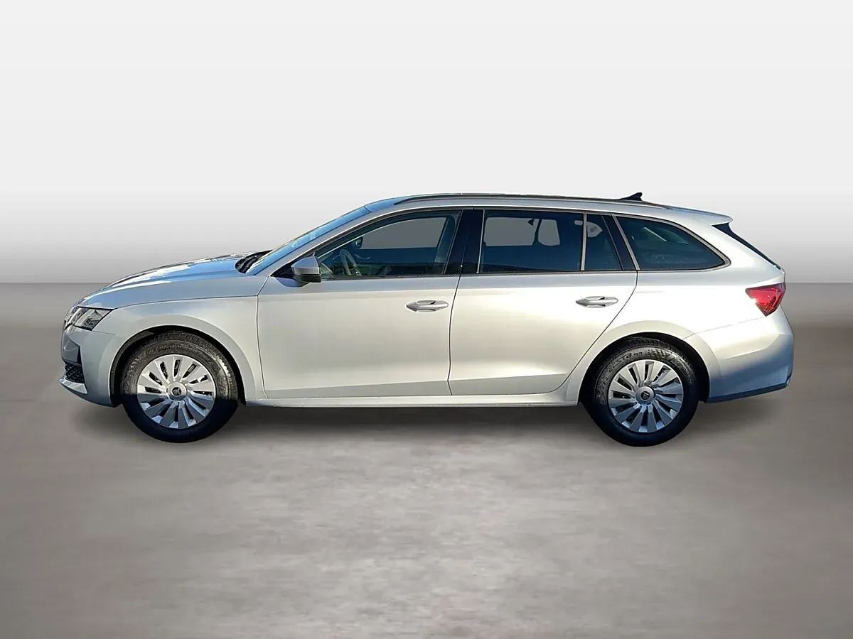 Skoda Octavia 2025 photo 2