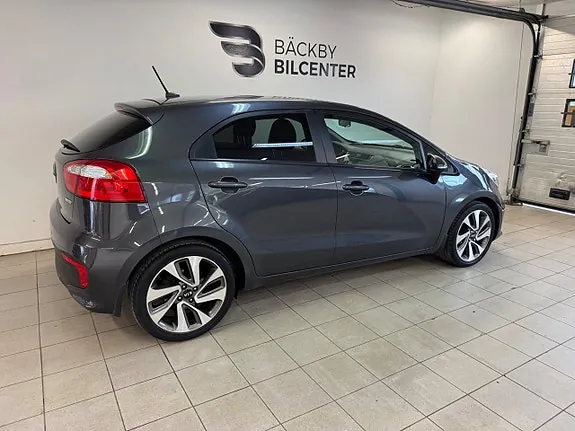 Kia Rio 2015 photo 5