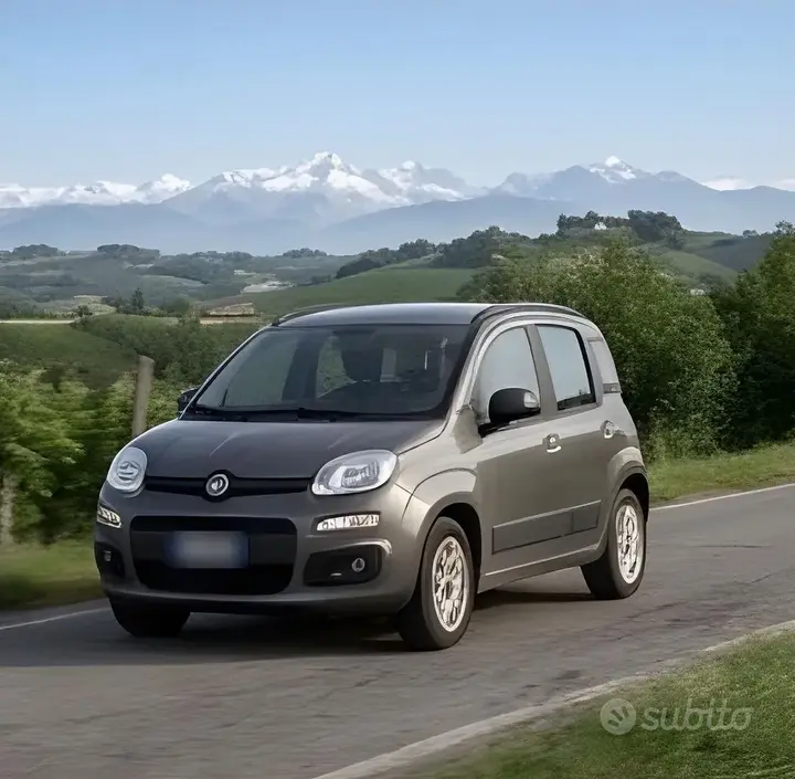 Fiat Panda 2023 photo 2