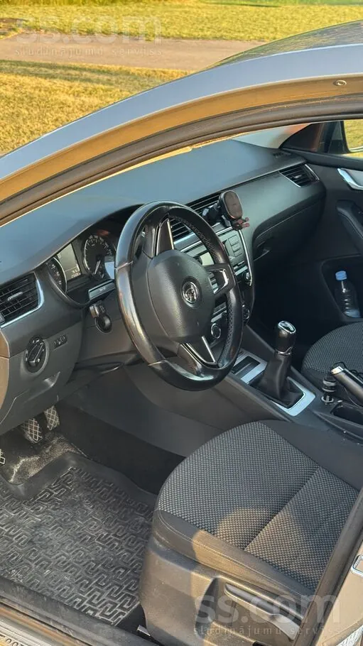Skoda Octavia 2013 photo 5