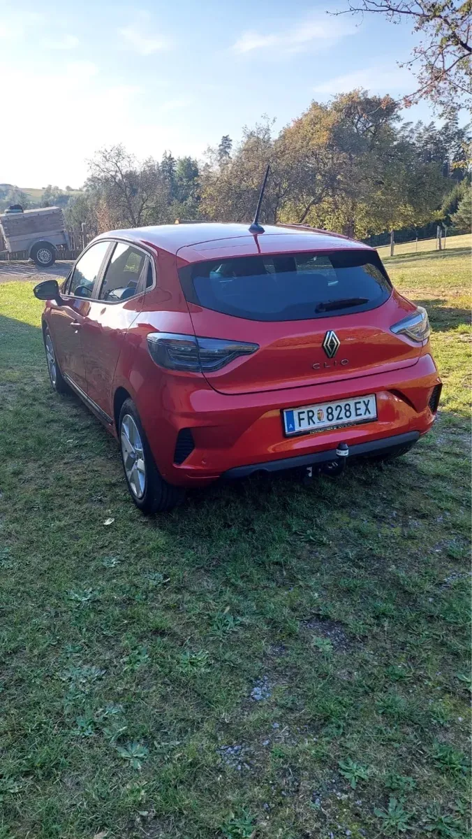 Renault Clio 2025 photo 2