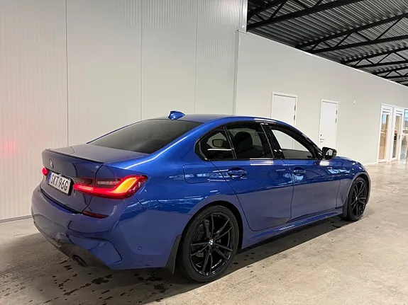 BMW 320D 2019 photo 3