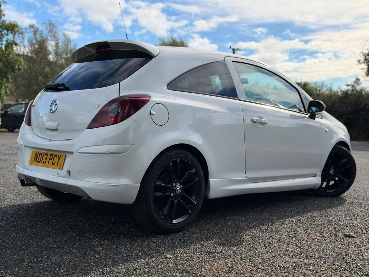 Vauxhall Corsa 2013 photo 4
