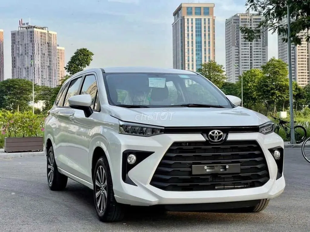 Toyota Avanza Premio 2022 photo 2