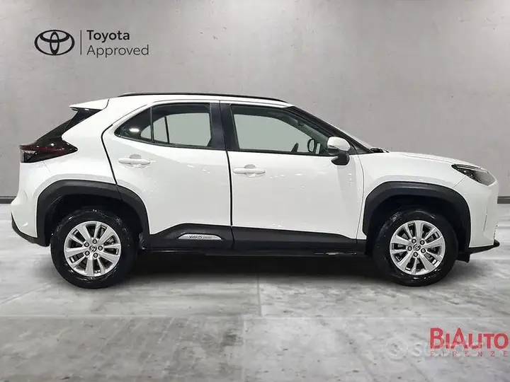 Toyota Yaris Cross 2023 photo 4