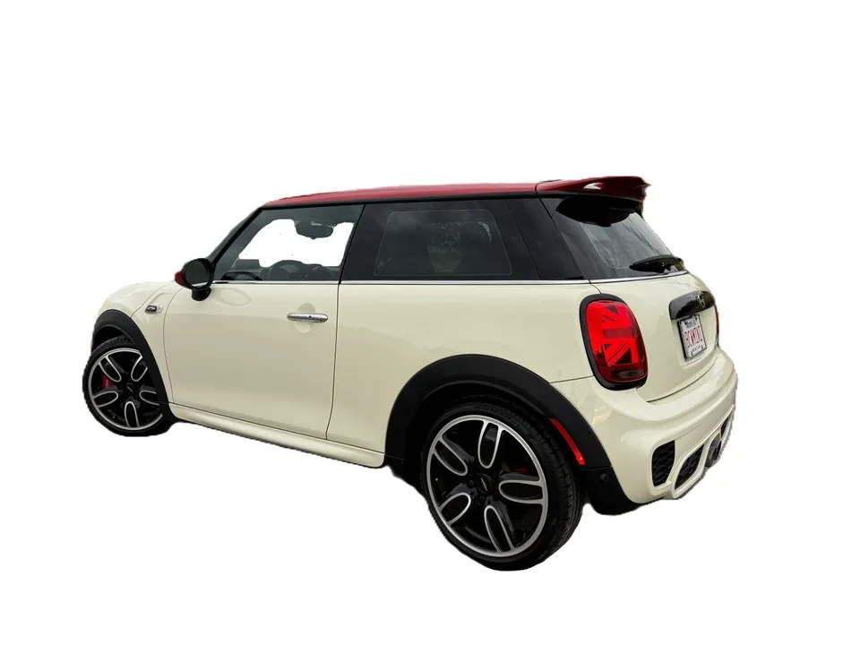 Mini 3 Door John Cooper Works 2021 photo 2