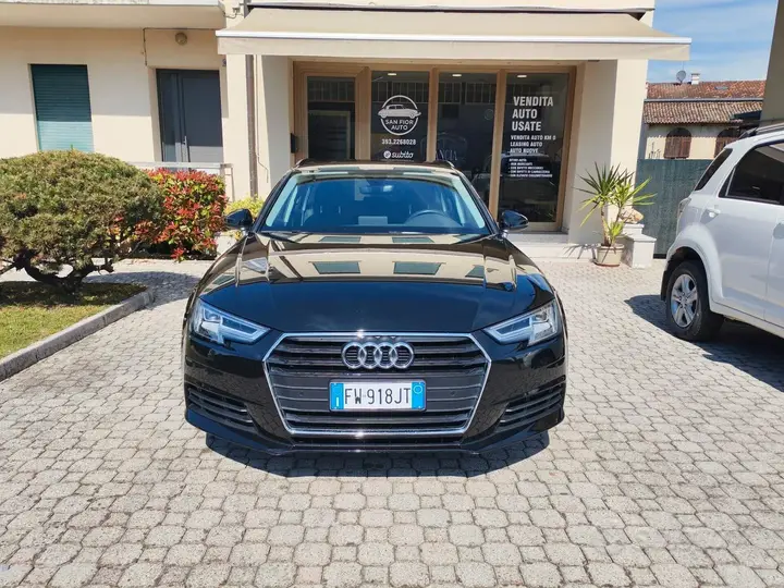 Audi A4 Avant 2019 photo 2