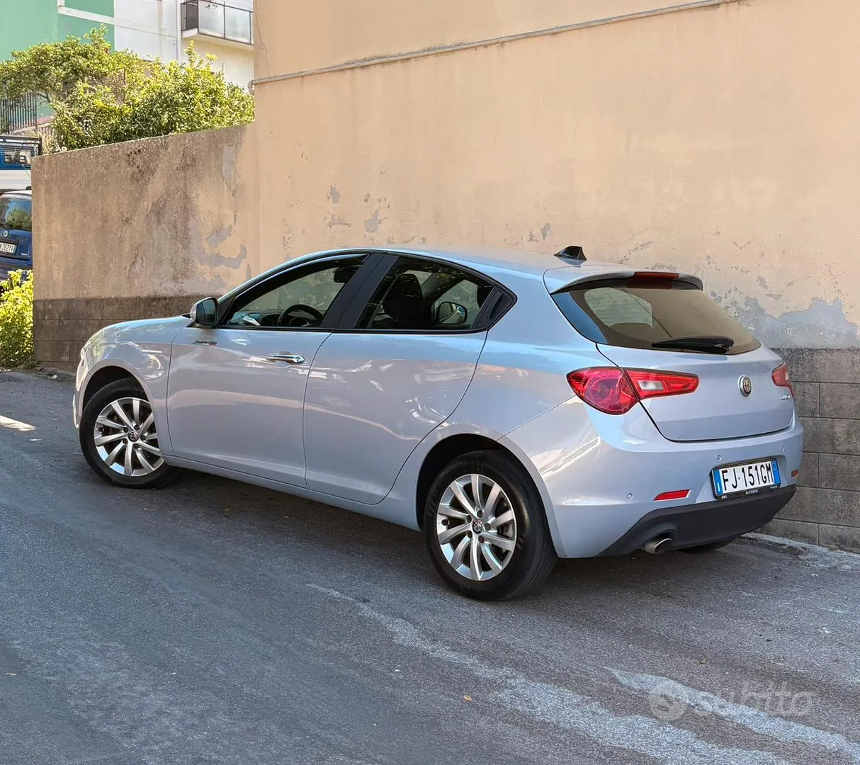 Alfa Romeo Giulietta 2017 photo 2