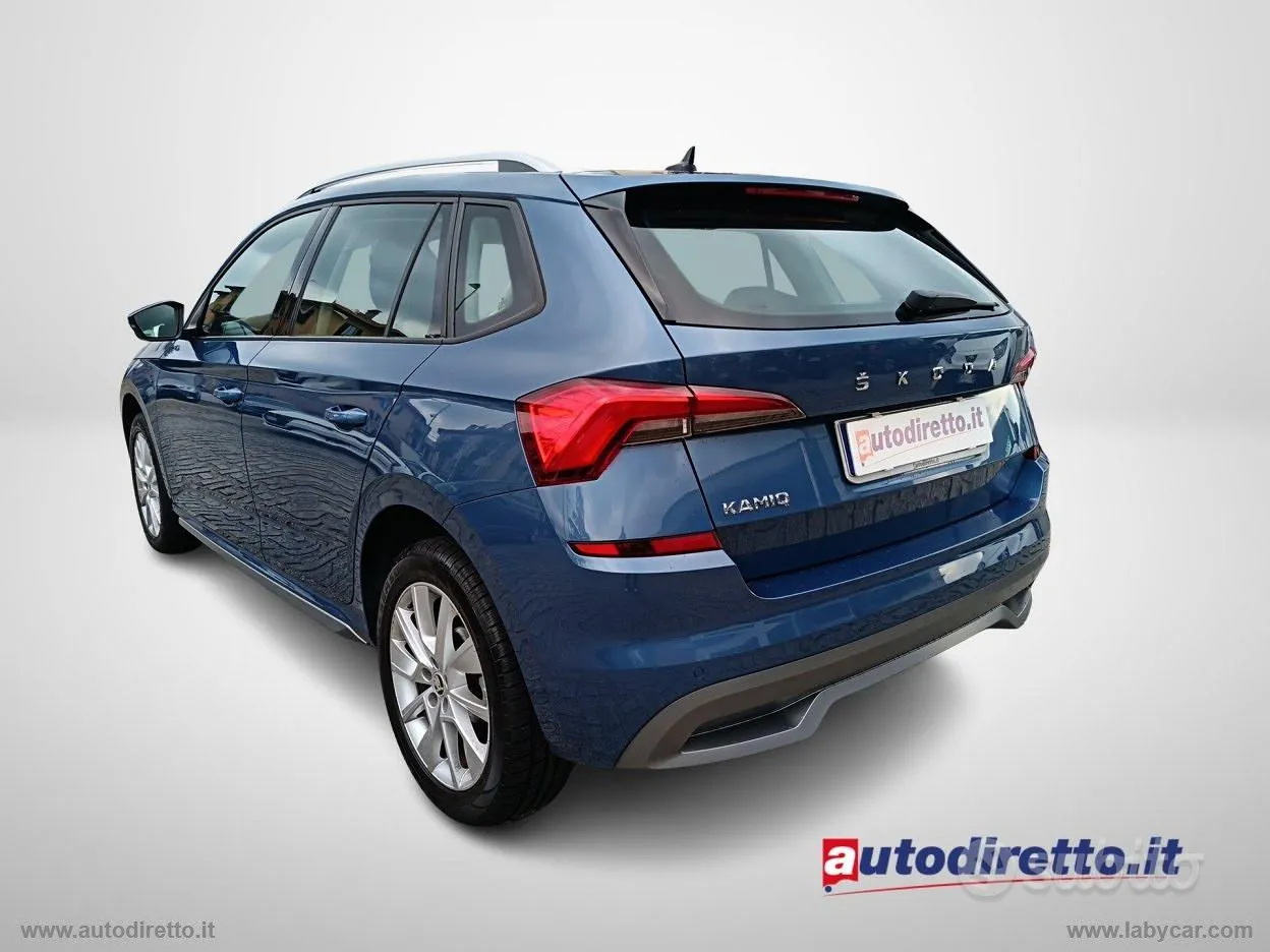 Skoda Kamiq 2021 photo 2