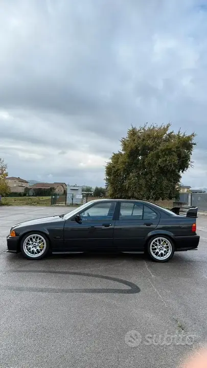 BMW 320I 1992 photo 2