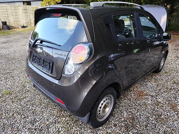 Chevrolet Spark 2012 photo 3