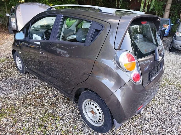 Chevrolet Spark 2012 photo 4