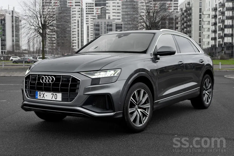 Audi Q8