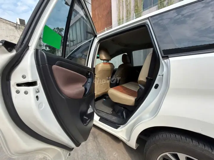 Toyota Innova 2022 photo 5
