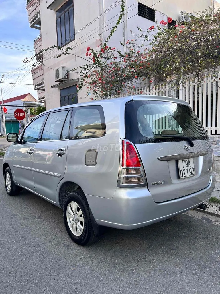 Toyota Innova 2008 photo 5