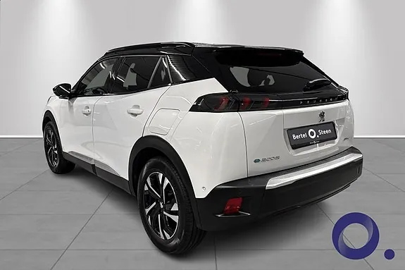 Peugeot E-2008 2020 photo 3